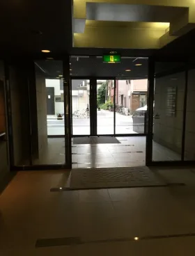 FORECAST茅場町の外観