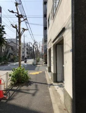 宿谷倉庫の外観