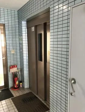 メゾン一福ビルの外観