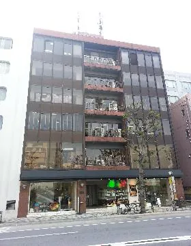 第2渡辺ビルの外観