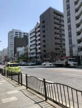 新下谷ビルの外観