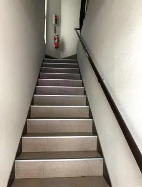 岡崎ビルの外観