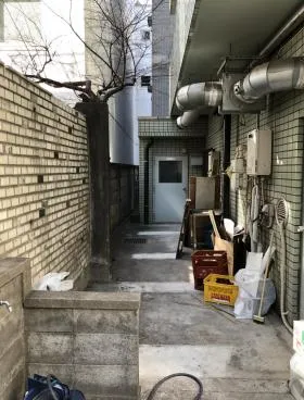 バーナードハウスビルの外観