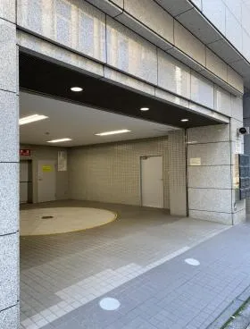 KDX新橋ビルの外観