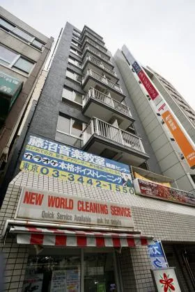 朝日目黒ビジネスマンションの外観