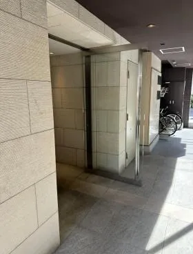 カーサスプレンディッド西麻布ビルの外観