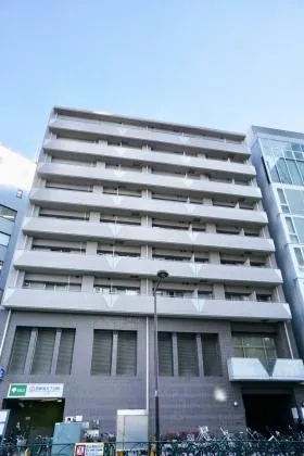 エスタシオン西新宿ビルの外観