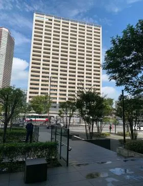 フロンティア武蔵小杉(旧:野村不動産武蔵小杉ビル)ビルの外観