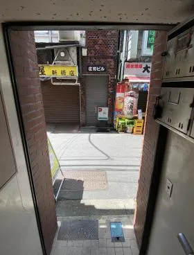 江夏ビルの外観