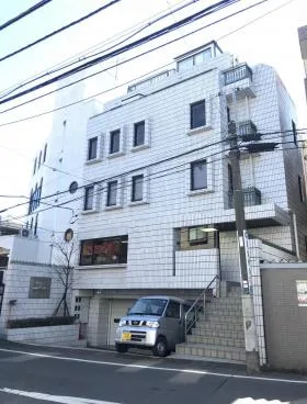マリン西麻布の外観