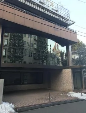 神宮前634ビルの外観