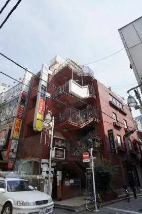 川島ビルの外観