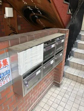 川島ビルの外観