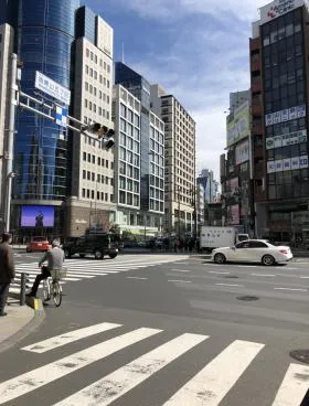 青山花茂ビルの外観