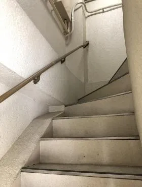大栄ビルの外観