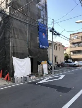 仮称)西五反田新築工事ビルの外観