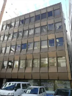新陽(飯田橋)ビルの外観