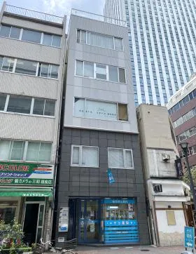 松戸ビルの外観