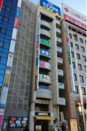 MKビルの外観