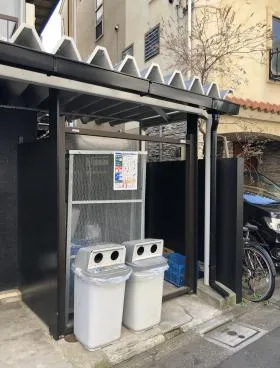 ルミエ学芸大学ビルの外観