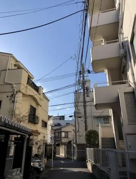 ルミエ学芸大学ビルの外観