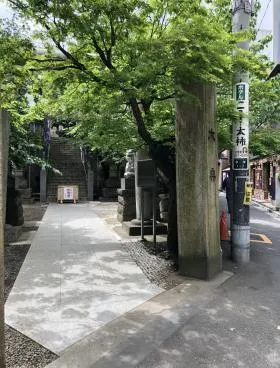 須川ハイツビルの外観