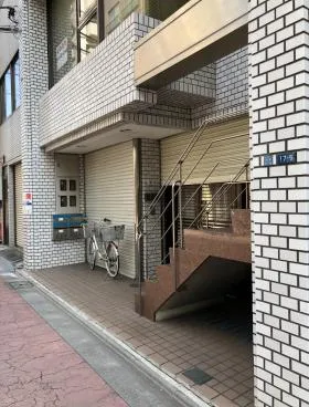 仲山ビルの外観