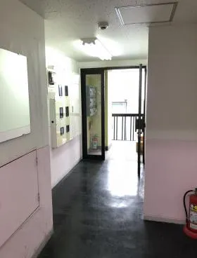 五反田アルコーブビルの外観