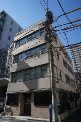 東銀座ビルの外観