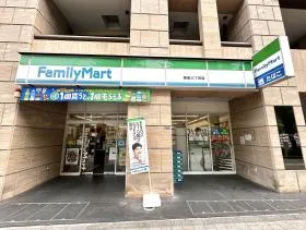 ファミリーマート
