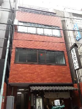 渡辺ビルの外観