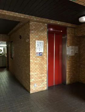 シティハイツ日本橋ビルの外観