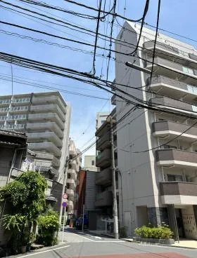 LOGビルの外観