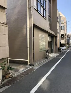 奥川倉庫ビルの外観