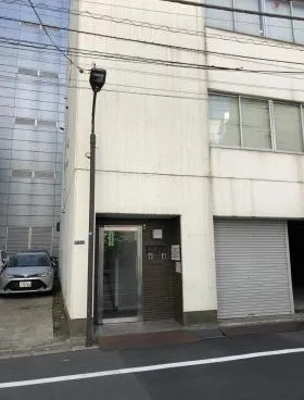 高橋ビルの外観
