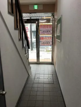 三高第二ビルの外観
