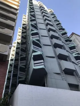 GUNKAN東新宿ビルの外観