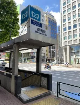 SNTビルの外観