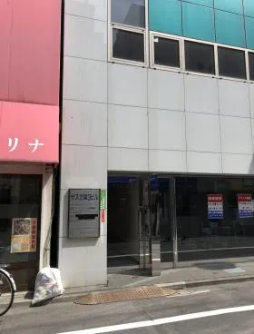 サスガ第3ビルの外観
