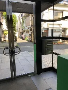 代々木登坂ビルの外観