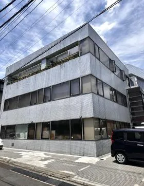 代々木登坂ビルの外観
