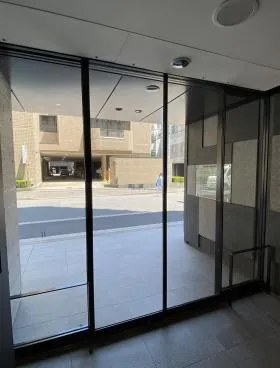 マストライフ神田錦町の外観