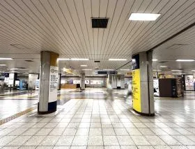 東京メトロ有楽町線「新富町駅」