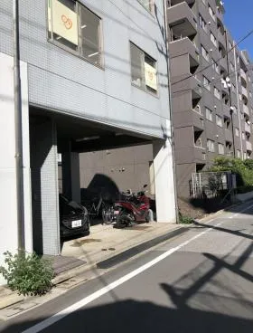 ミカサビルの外観