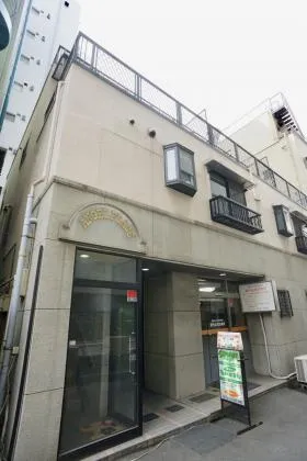 エンゼルプレイスビルの外観