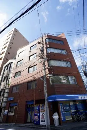 コーポ新明ビルの外観