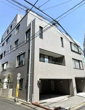 キャッスル代々木ビルの外観