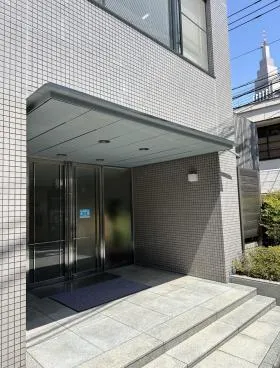キャッスル代々木ビルの外観
