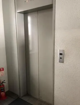 はたち商事ビルの外観