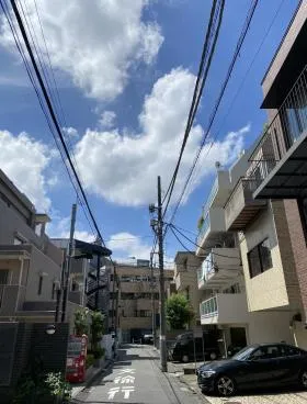 K.W.ビルの外観
